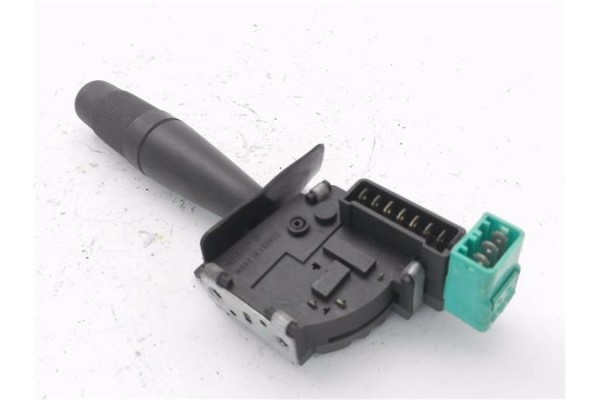 Recambio de mando limpiaparabrisas para peugeot 205 berlina 1.3 referencia OEM IAM 9753275380  