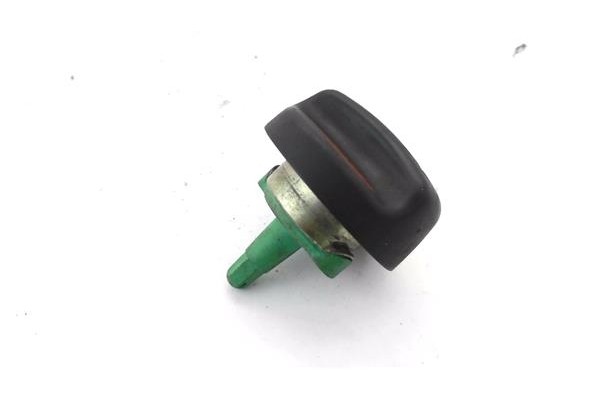 Recambio de tapon combustible para bmw serie 7 (e65/e66) 3.0 730d referencia OEM IAM 16117193381  