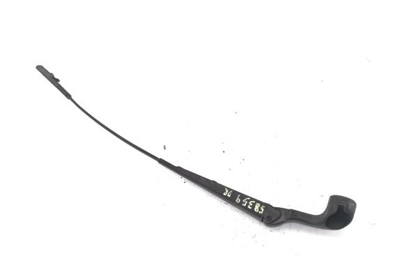Recambio de brazo limpiaparabrisas delantero derecho para smart fortwo coupe 1.0 fortwo coupe (62kw) referencia OEM IAM A4518240