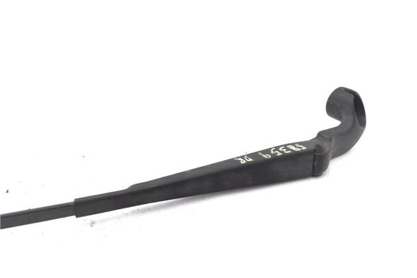 Recambio de brazo limpiaparabrisas delantero derecho para smart fortwo coupe 1.0 fortwo coupe (62kw) referencia OEM IAM A4518240
