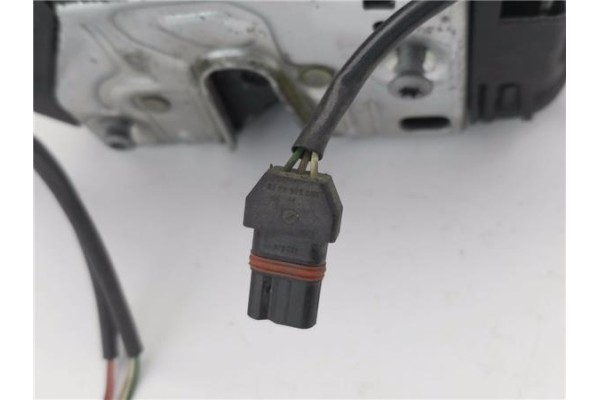 Recambio de cierre electromagnetico delantero izquierdo para mercedes-benz clase e (bm 211) berlina 3.2 e 320 cdi (211.026) refe