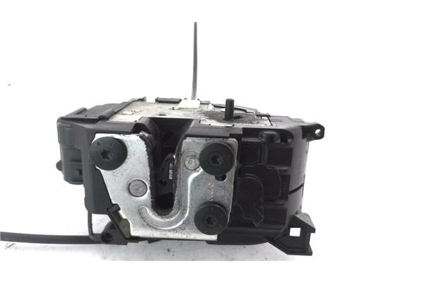 Recambio de cierre electromagnetico trasero izquierdo para renault modus i 1.5 dci (fp0f, jp0f) referencia OEM IAM 8200219248  