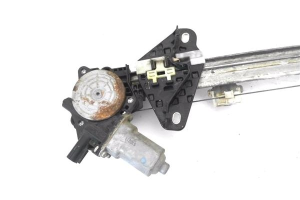 Recambio de mecanismo elevalunas trasero derecho para honda cr-v iii 2.0 i referencia OEM IAM 72710SWAA01  