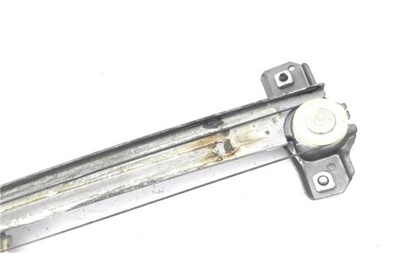 Recambio de mecanismo elevalunas trasero derecho para honda cr-v iii 2.0 i referencia OEM IAM 72710SWAA01  