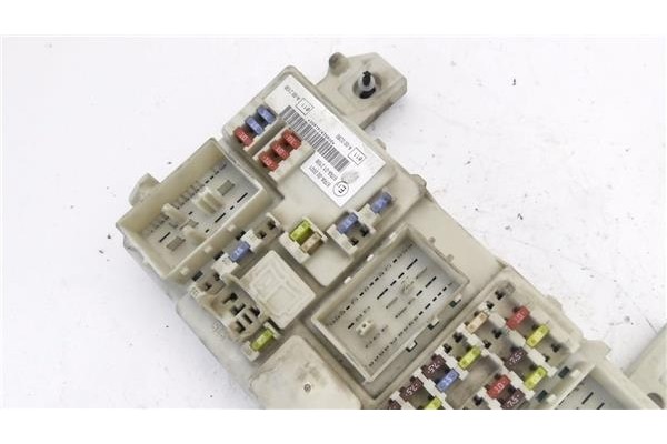 Recambio de caja fusibles/rele para ford focus ii (da_) 1.6 tdci referencia OEM IAM 7M5T14A073BD 97RA000001 