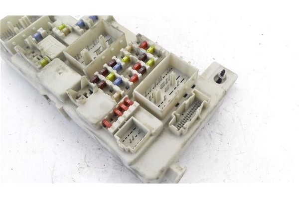 Recambio de caja fusibles/rele para ford focus ii (da_) 1.6 tdci referencia OEM IAM 7M5T14A073BD 97RA000001 
