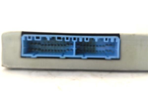 Recambio de centralita para suzuki vitara (se/sf/et) 1.6 i 16v (et, ta02) referencia OEM IAM 3392071EE0 E2T48172 