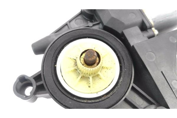 Recambio de motor elevalunas delantero izquierdo para volkswagen golf v (1k1) 1.9 tdi referencia OEM IAM 1K0959701E 1K0959793C 