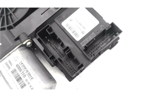 Recambio de motor elevalunas delantero izquierdo para volkswagen golf v (1k1) 1.9 tdi referencia OEM IAM 1K0959701E 1K0959793C 