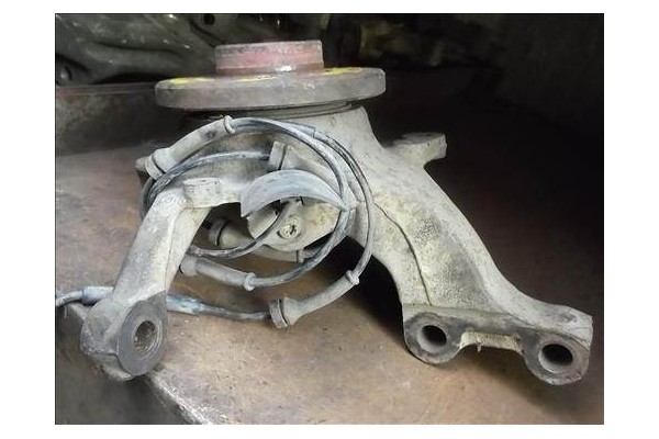 Recambio de mangueta delantero izquierda para renault laguna (b56) 1.9 dti (b56j) referencia OEM IAM   