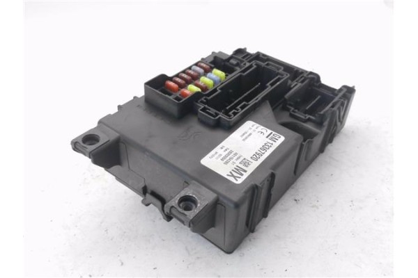 Recambio de caja fusibles/rele para opel corsa d 1.3 cdti referencia OEM IAM 13367920 401154265 