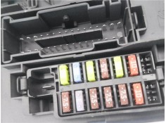Recambio de caja fusibles/rele para opel corsa d 1.3 cdti referencia OEM IAM 13367920 401154265 