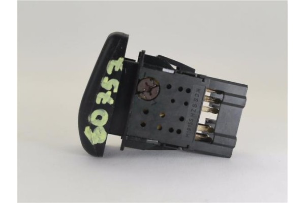 Recambio de interruptor luces emergencia para honda cr-v (rd8) 2.0 referencia OEM IAM M19620  