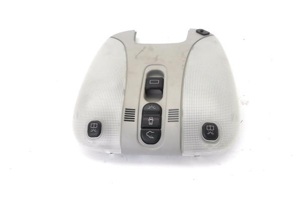 Recambio de luz delantero central techo para mercedes-benz clase s (bm 220) berlina 5.0 500 (220.075) referencia OEM IAM A220820
