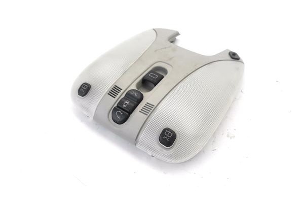 Recambio de luz delantero central techo para mercedes-benz clase s (bm 220) berlina 5.0 500 (220.075) referencia OEM IAM A220820
