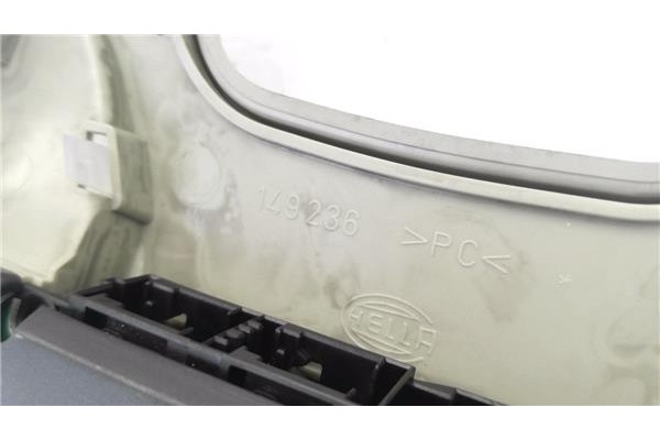 Recambio de luz delantero central techo para mercedes-benz clase s (bm 220) berlina 5.0 500 (220.075) referencia OEM IAM A220820