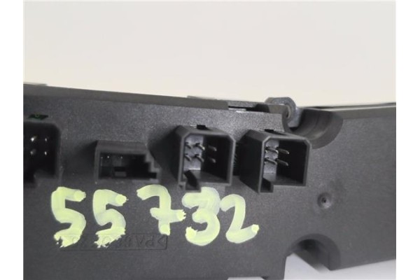 Recambio de interruptor luces emergencia para mercedes-benz clase s (bm 220) berlina 5.0 500 (220.075) referencia OEM IAM 220821