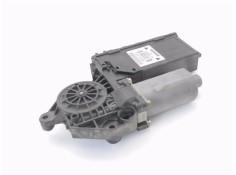 Recambio de motor elevalunas trasero izquierdo para audi a4 berlina (8e) 2.4 referencia OEM IAM 105848103 130821767 