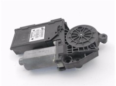 Recambio de motor elevalunas delantero derecho para audi a4 berlina (8e) 2.4 referencia OEM IAM 105841105 130821764 