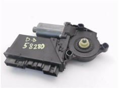 Recambio de motor elevalunas delantero derecho para audi a4 berlina (8e) 2.4 referencia OEM IAM 105841105 130821764 