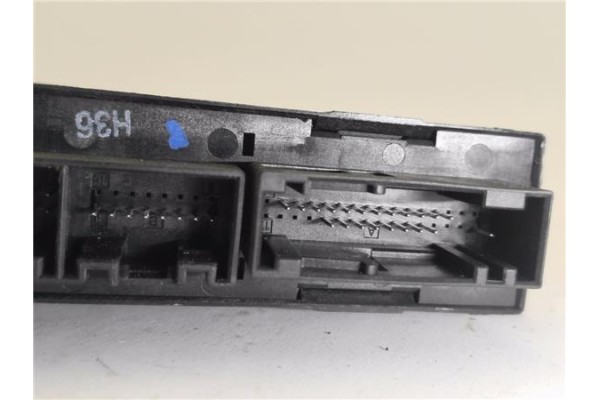 Recambio de motor elevalunas delantero derecho para audi a4 berlina (8e) 2.4 referencia OEM IAM 105841105 130821764 