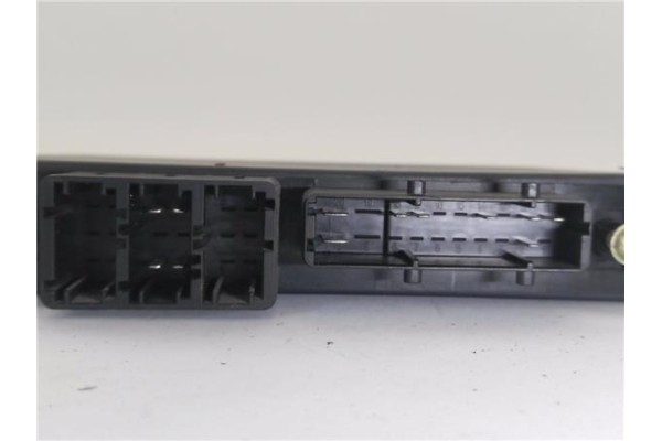 Recambio de modulo electronico para mercedes-benz clase s (bm 220) berlina 5.0 500 (220.075) referencia OEM IAM 2208206826  