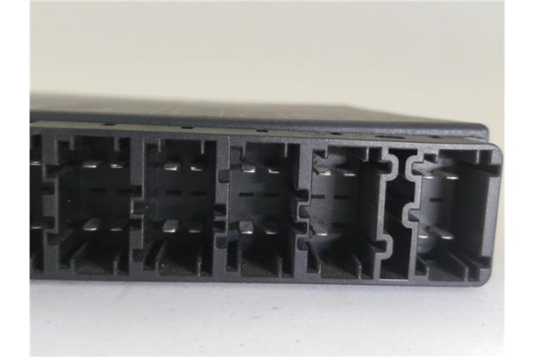 Recambio de modulo electronico para mercedes-benz clase s (bm 220) berlina 5.0 500 (220.075) referencia OEM IAM 2208206826  