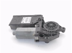Recambio de motor elevalunas trasero derecho para audi a4 berlina (8e) 2.4 referencia OEM IAM 105849103 130821766 