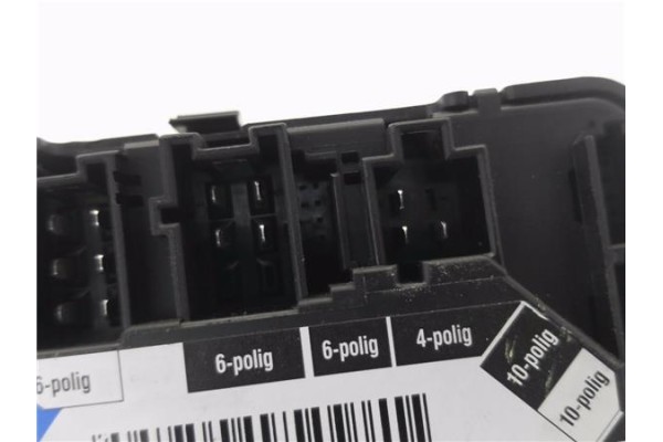 Recambio de mando respaldo trasero derecho para mercedes-benz clase s (bm 220) berlina 5.0 500 (220.075) referencia OEM IAM 2208