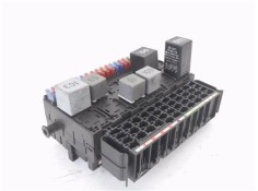 CAJA FUSIBLES/RELE 357937039 