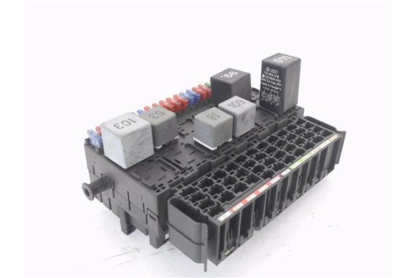 Recambio de caja fusibles/rele para volkswagen transporter iv furgón (70xa) 2.5 tdi referencia OEM IAM 357937039  