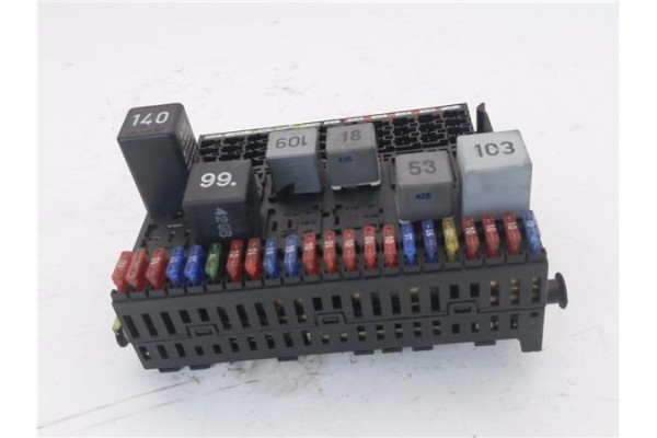 Recambio de caja fusibles/rele para volkswagen transporter iv furgón (70xa) 2.5 tdi referencia OEM IAM 357937039  