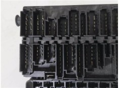 Recambio de caja fusibles/rele para volkswagen transporter iv furgón (70xa) 2.5 tdi referencia OEM IAM 357937039  