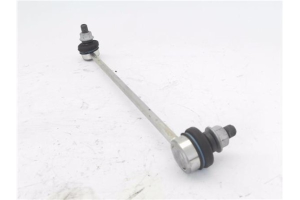 Recambio de barra estabilizadora trasero para seat leon (1p1) 1.2 reference referencia OEM IAM 1K0411315K  