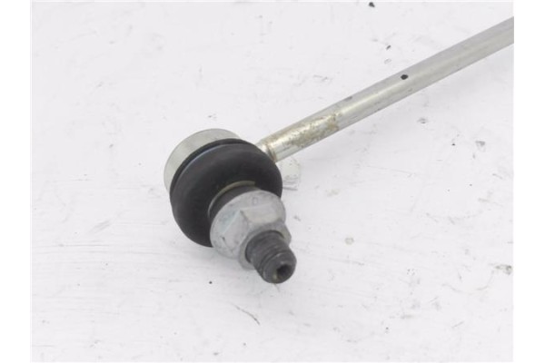 Recambio de barra estabilizadora trasero para seat leon (1p1) 1.2 reference referencia OEM IAM 1K0411315K  