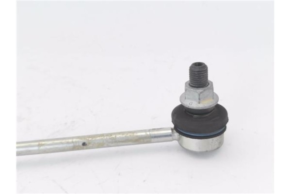 Recambio de barra estabilizadora trasero para seat leon (1p1) 1.2 reference referencia OEM IAM 1K0411315K  