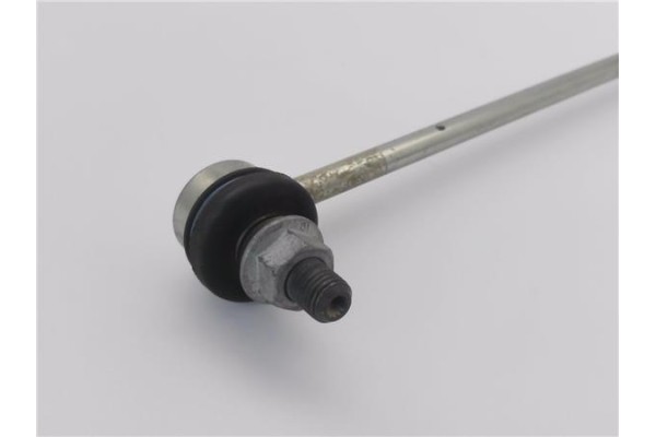 Recambio de barra estabilizadora trasero para seat leon (1p1) 1.2 reference referencia OEM IAM 1K0411315K  