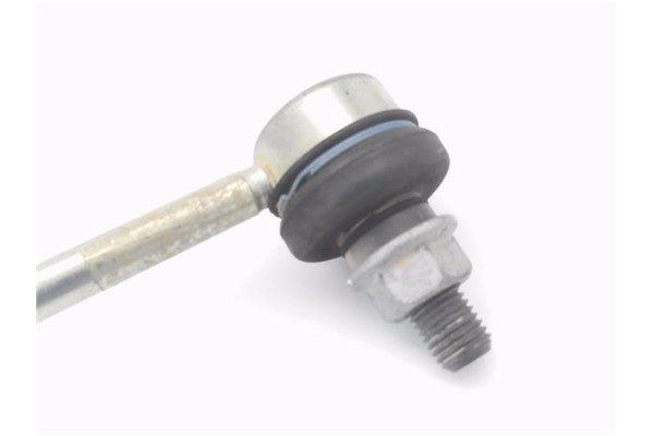 Recambio de barra estabilizadora trasero para seat leon (1p1) 1.2 reference referencia OEM IAM 1K0411315K  