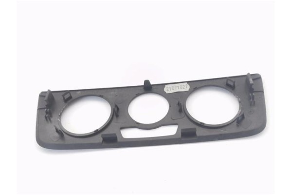 Recambio de embellecedor mando clima para seat ibiza berlina (6j5) 1.2 referencia OEM IAM 6J0857060  