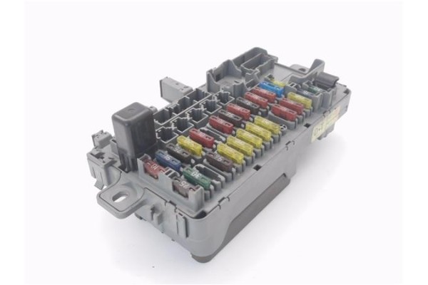 Recambio de caja fusibles/rele para honda crx (eg/eh) 1.6 i vti (eg2) referencia OEM IAM 38600SH3  