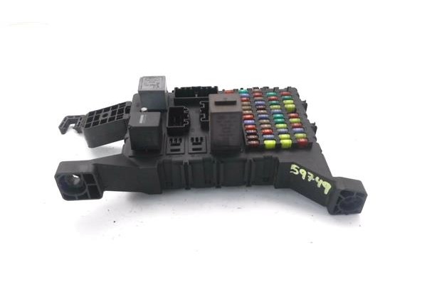 Recambio de caja fusibles/rele para jaguar x-type 2.0 d executive referencia OEM IAM 4X4314A073AE 518904206 