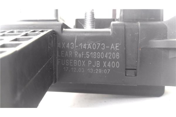 Recambio de caja fusibles/rele para jaguar x-type 2.0 d executive referencia OEM IAM 4X4314A073AE 518904206 