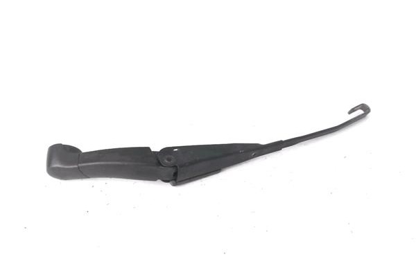 Recambio de brazo limpiaparabrisas trasero para honda cr-v (rd8) 2.0 referencia OEM IAM S9AARR  