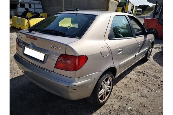 citroen xsara berlina del año 2004