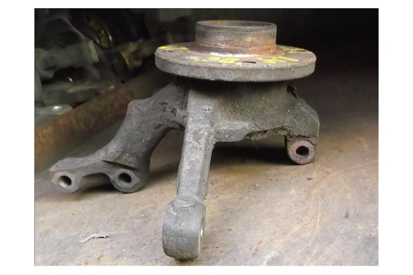 Recambio de mangueta delantero derecha para renault 11 (b/c37_) 1.4 (b/c372, b/c37c) referencia OEM IAM   