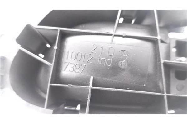 Recambio de manilla int. puerta trasero derecha para citroen c4 berlina referencia OEM IAM 96435310VD 21D100127387 