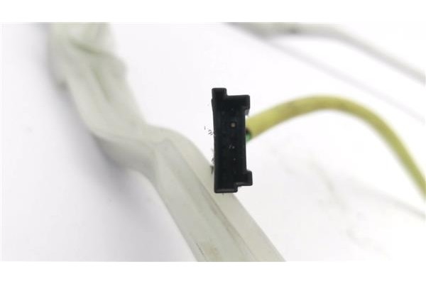 Recambio de centralita antena para mercedes-benz clase s (bm 220) berlina 5.0 500 (220.075) referencia OEM IAM A2208200275  
