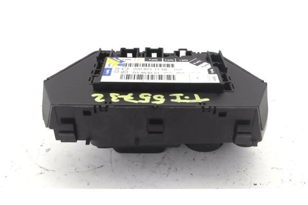 Recambio de mando respaldo trasero izquierdo para mercedes-benz clase s (bm 220) berlina 5.0 500 (220.075) referencia OEM IAM 22