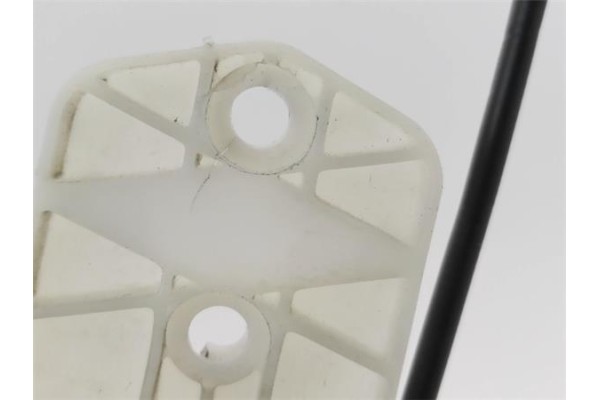 Recambio de cierre electromagnetico delantero izquierdo para volkswagen polo iv (9n1) 1.4 tdi referencia OEM IAM 3B1837015AQ  