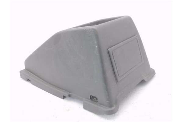 Recambio de embellecedor consola central para suzuki vitara (se/sf/et) 1.6 i 16v (et, ta02) referencia OEM IAM 7392179E  